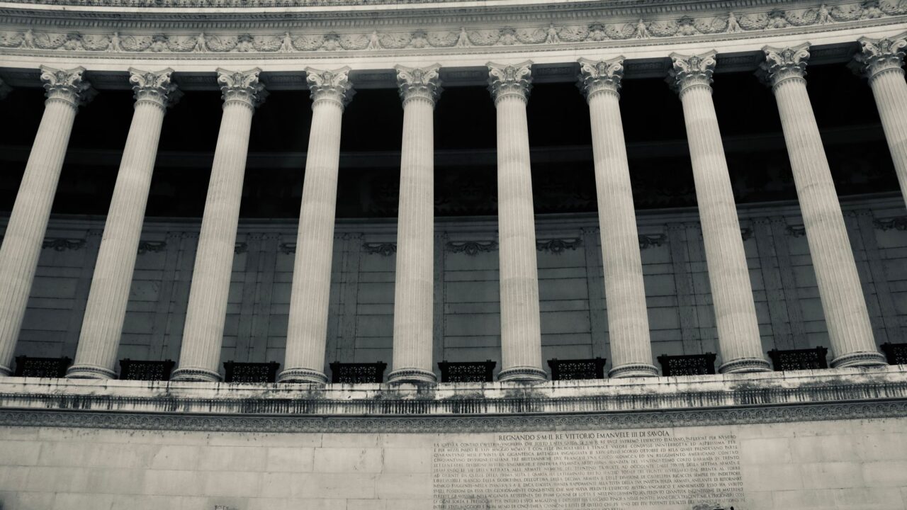 Projet de réforme du J-1 : 5 points qui concernent les Intern et Trainee